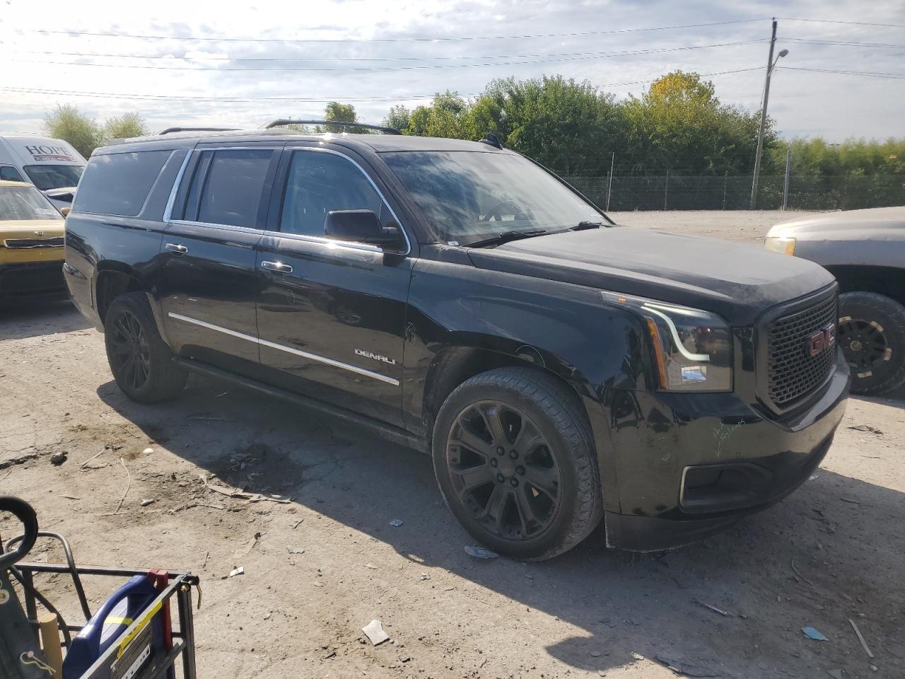 2016 GMC Yukon Xl Denali - Фото 4
