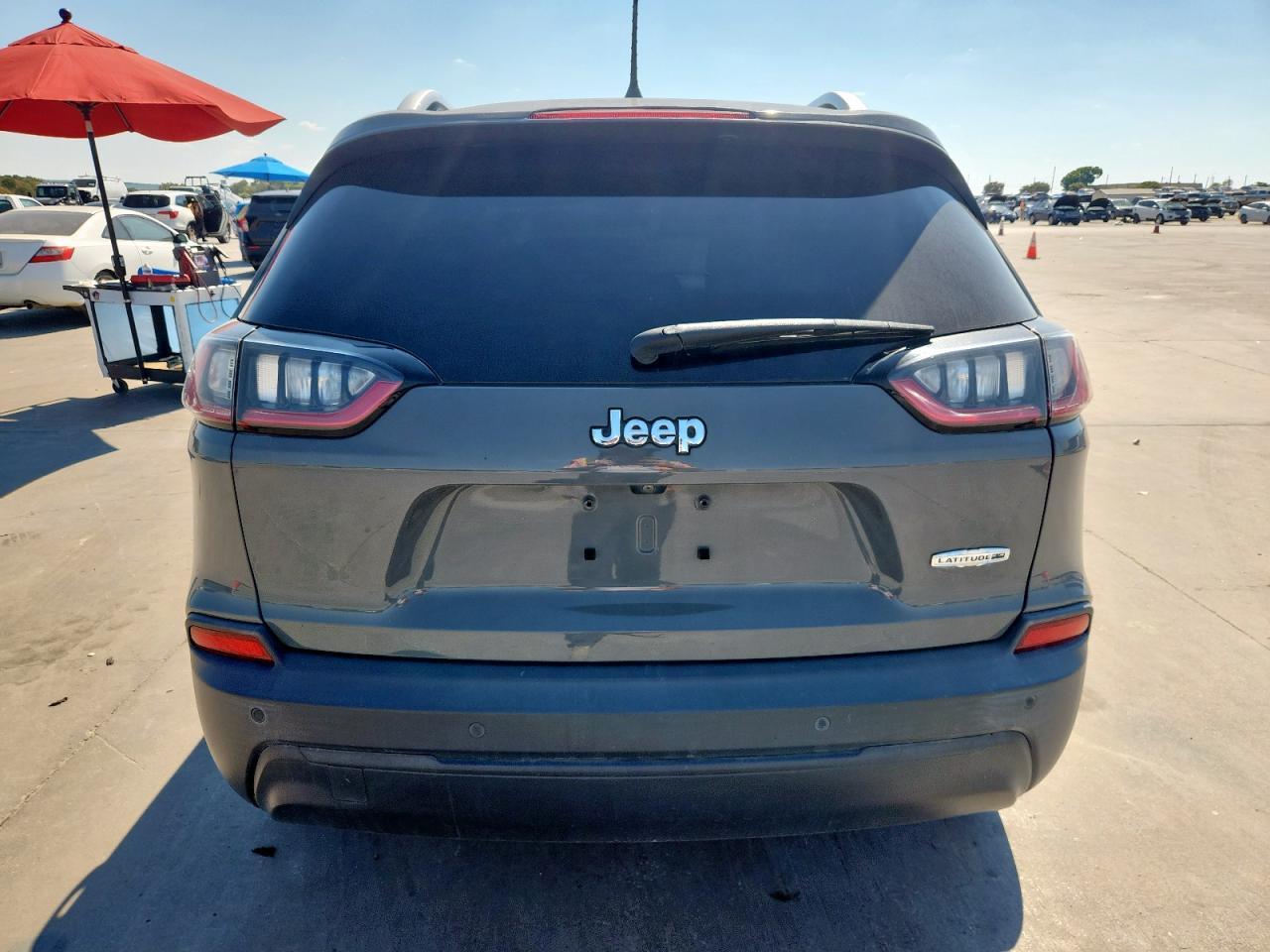 2020 Jeep Cherokee Latitude Plus - Image 6