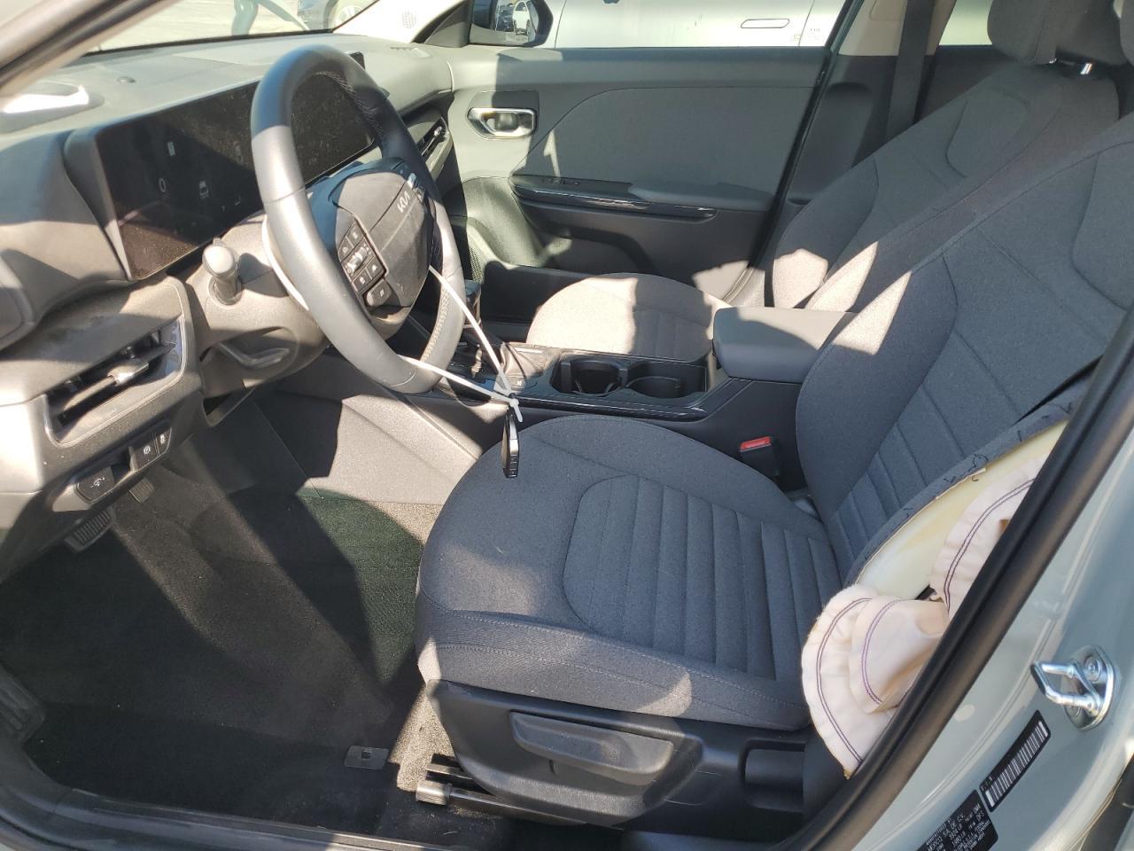 2025 Kia K4 Ex - Фото 7
