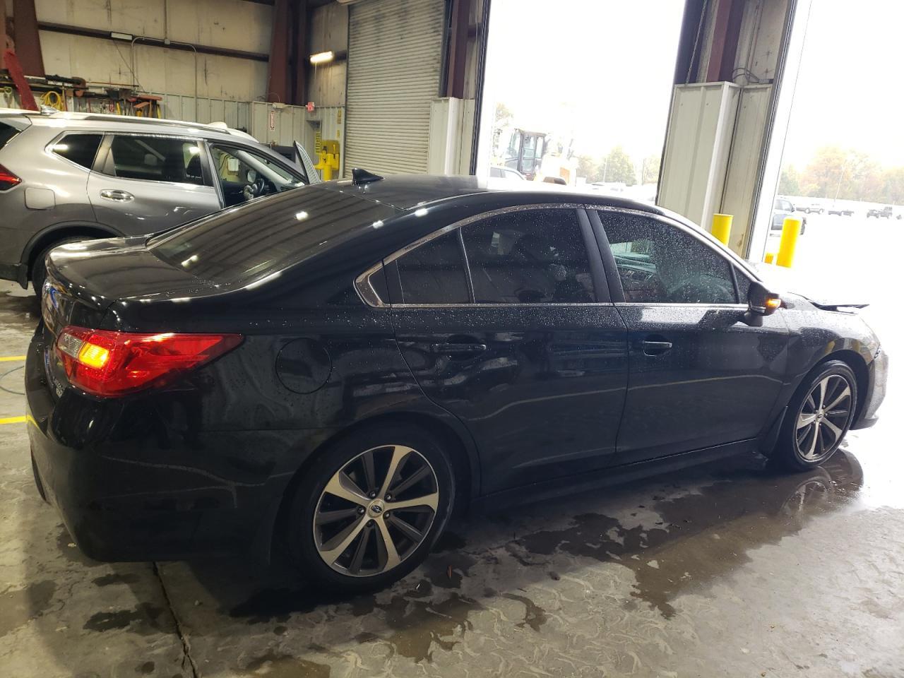 2016 Subaru Legacy 2.5I Limited - Фото 3