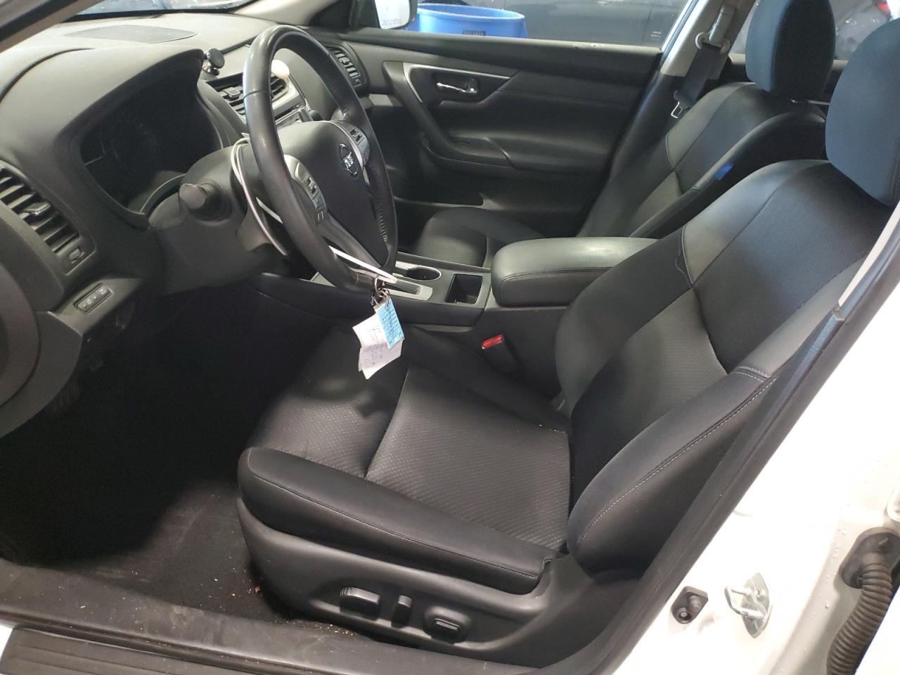 2016 Nissan Altima 2.5 - Image 7