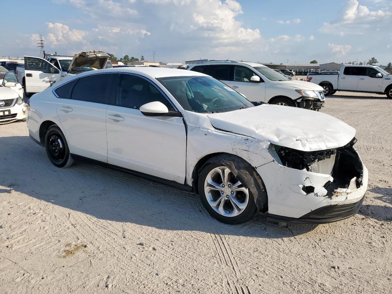 2023 Honda Accord Lx - Фото 4