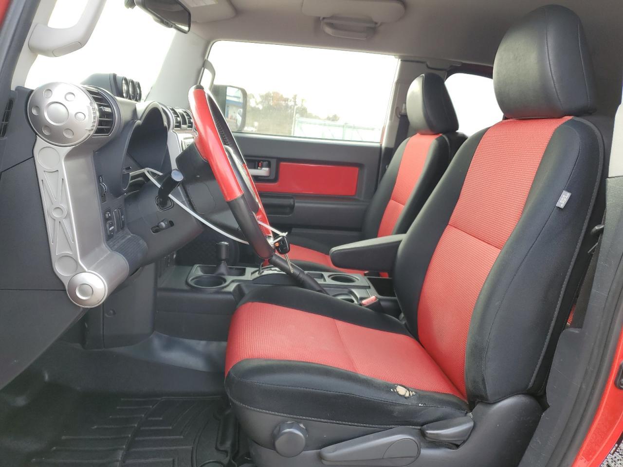 2012 Toyota Fj Cruiser - Фото 7