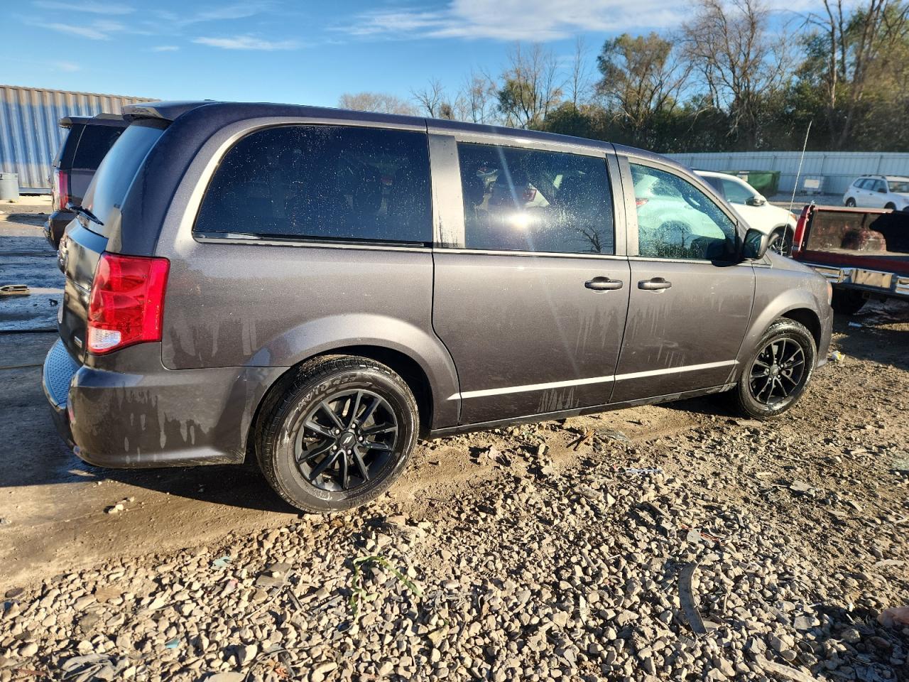 2019 Dodge Grand Caravan Se - Image 3