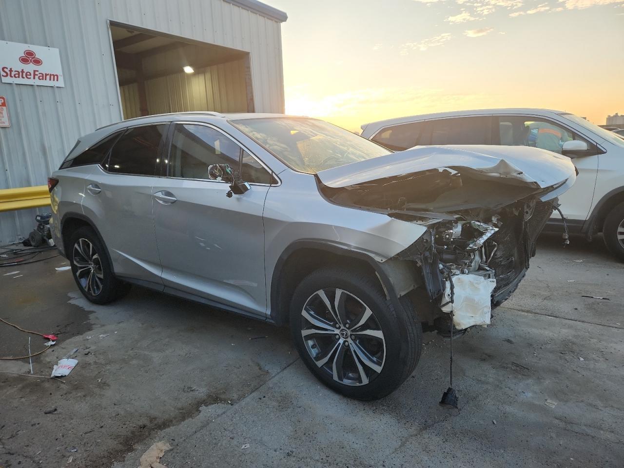 2019 Lexus Rx 350 L - Image 4