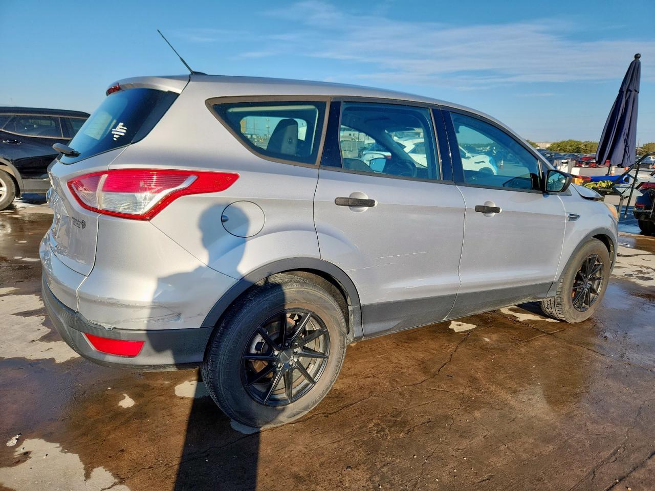 2015 Ford Escape S - Image 3