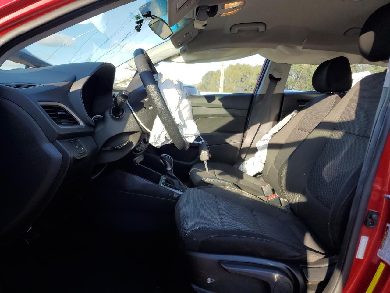 2019 Hyundai Accent Se - Image 7