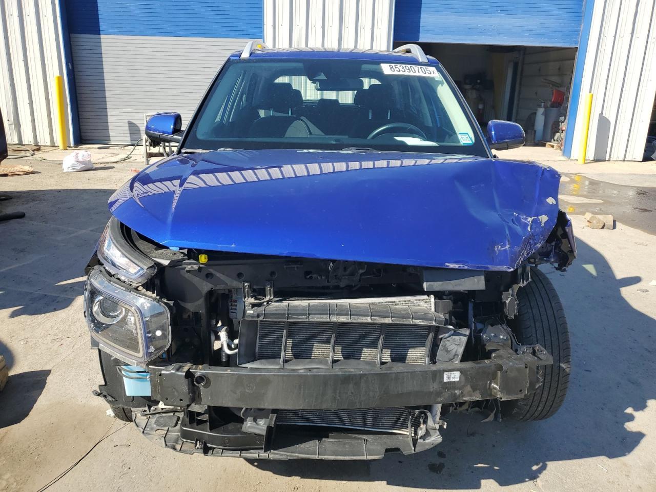 2022 Hyundai Venue Sel - Image 5