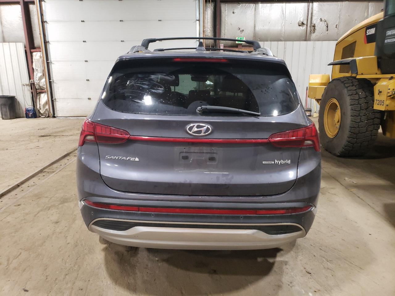 2022 Hyundai Santa Fe Limited - Image 6