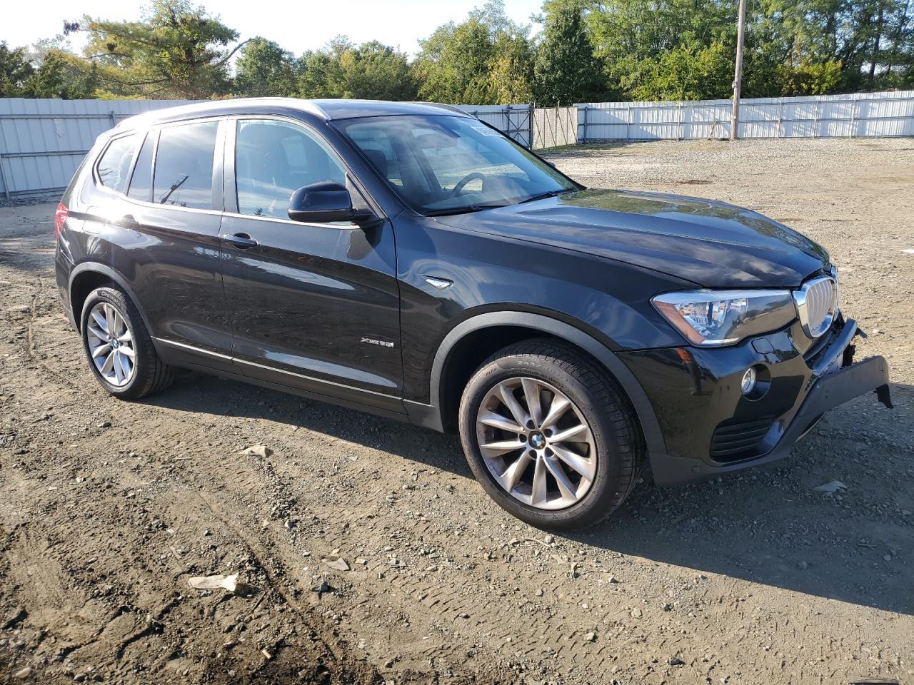 2017 BMW X3 xDrive28I - Фото 4