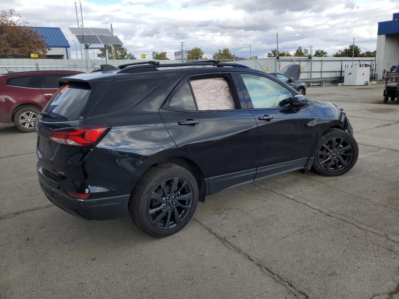 2022 Chevrolet Equinox Rs - Image 3