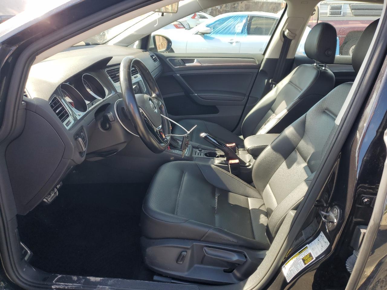 2017 Volkswagen Golf Alltrack S - Image 7