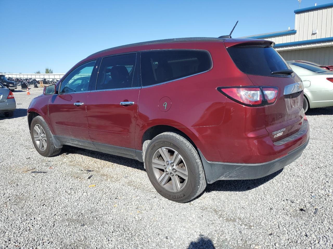 2017 Chevrolet Traverse Lt - Image 2