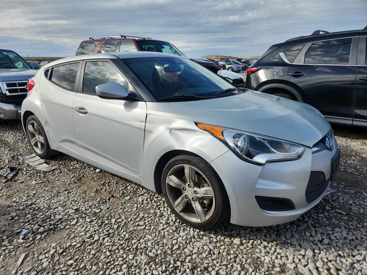 2015 Hyundai Veloster - Фото 4