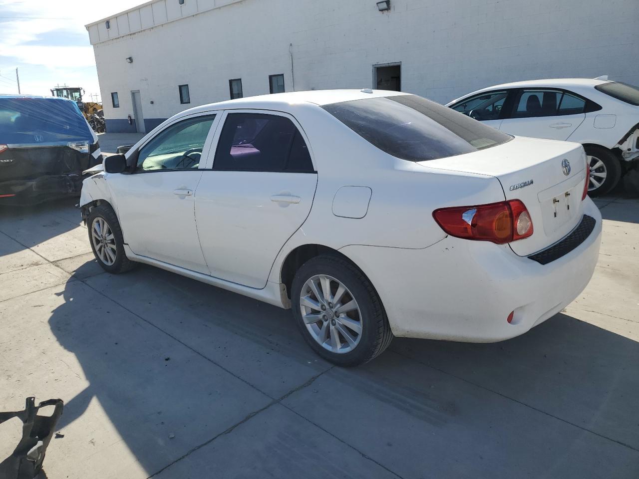 2009 Toyota Corolla Base - Фото 2