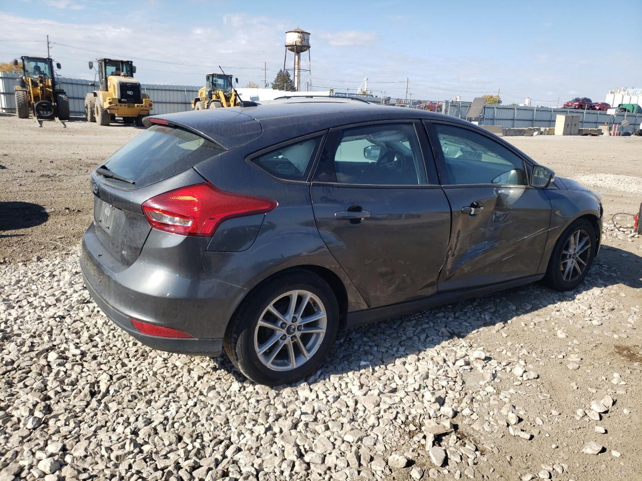 2017 Ford Focus Se - Фото 3