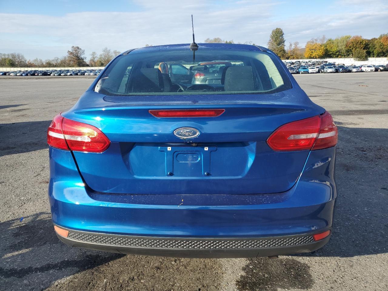 2018 Ford Focus Se - Image 6