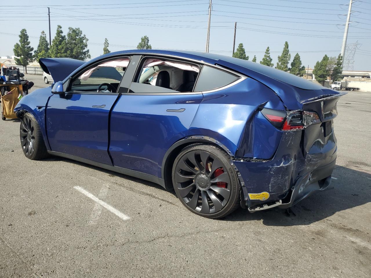 2022 Tesla Model Y - Фото 2