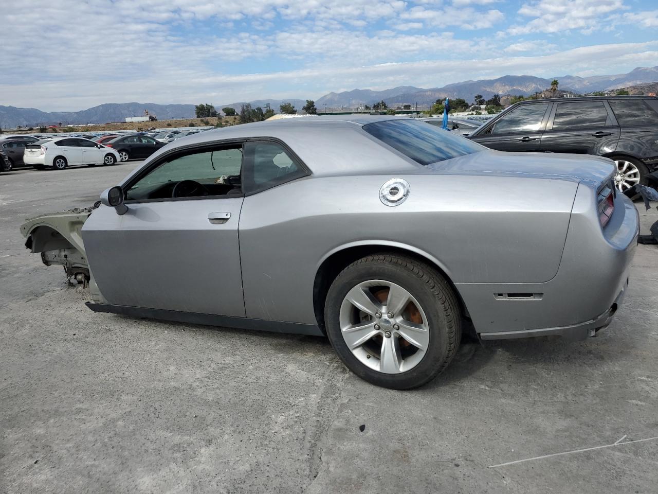 2016 Dodge Challenger Sxt - Фото 2