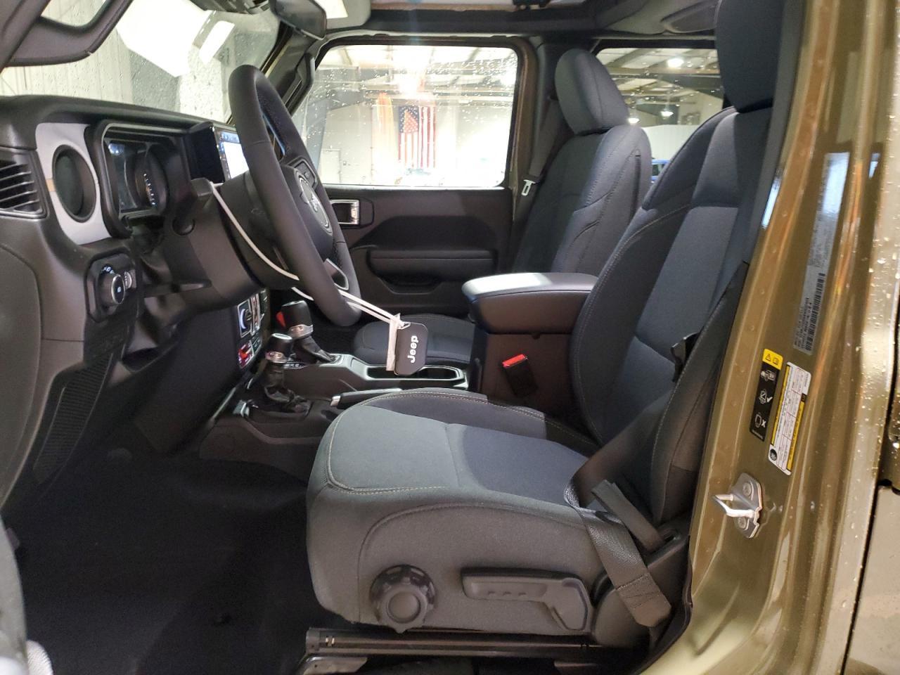 2025 Jeep Wrangler Sport - Image 7