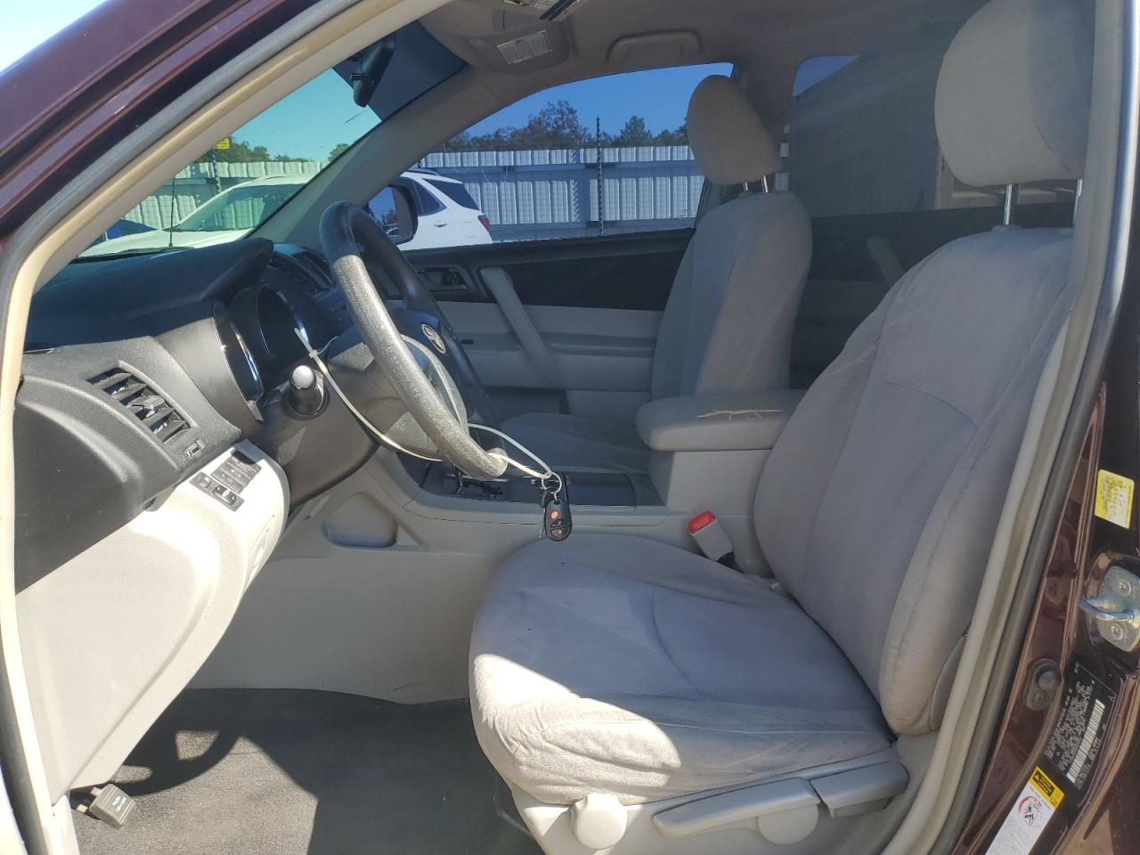 2011 Toyota Highlander Base - Фото 7