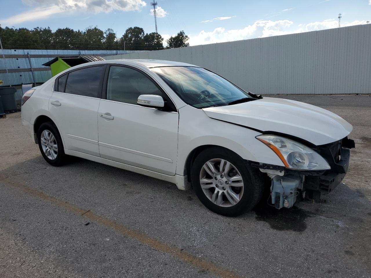 2012 Niss Altima Base - Фото 4