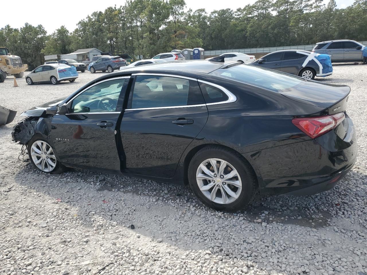 2022 Chevrolet Malibu Lt - Image 2