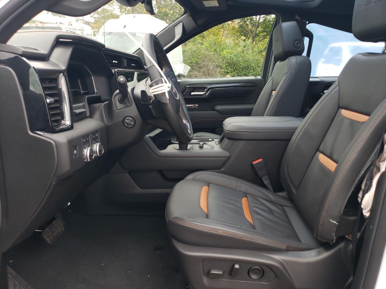 2025 GMC Sierra K1500 At4 - Image 7