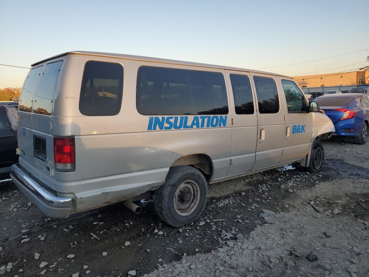 1998 Ford Econoline - Image 3