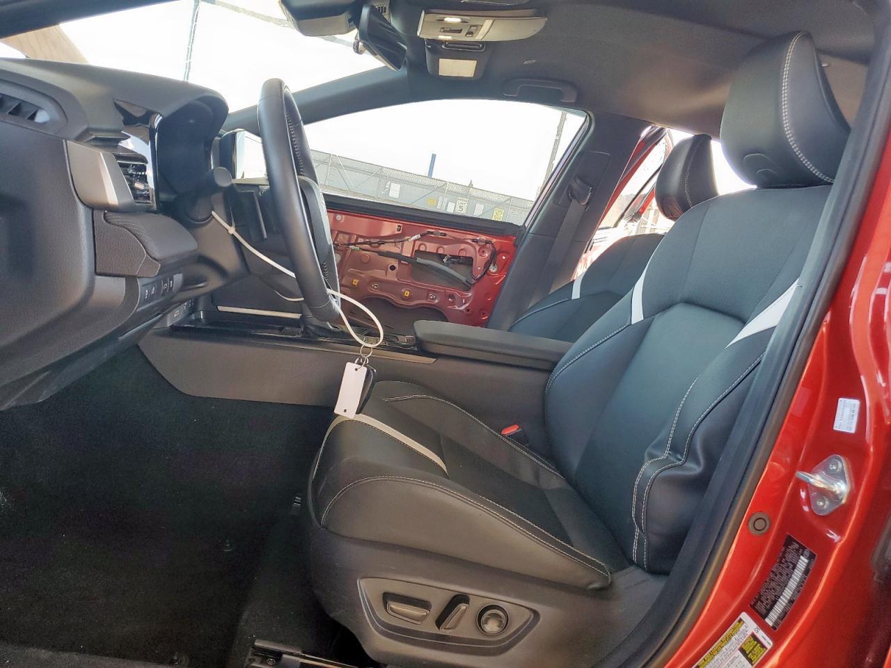 2025 Toyota Camry Xse - Image 7