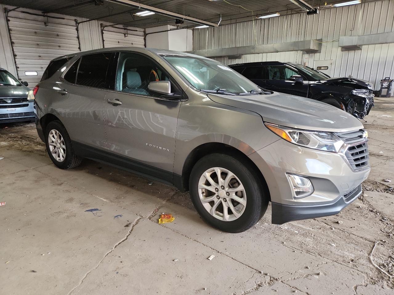 2018 Chevrolet Equinox Lt - Фото 4