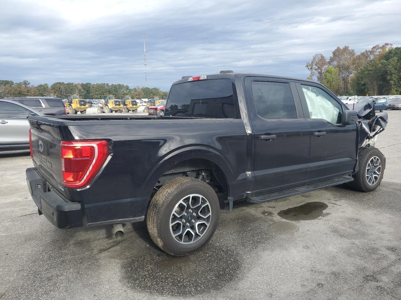 2023 Ford F150 Supercrew - Фото 3