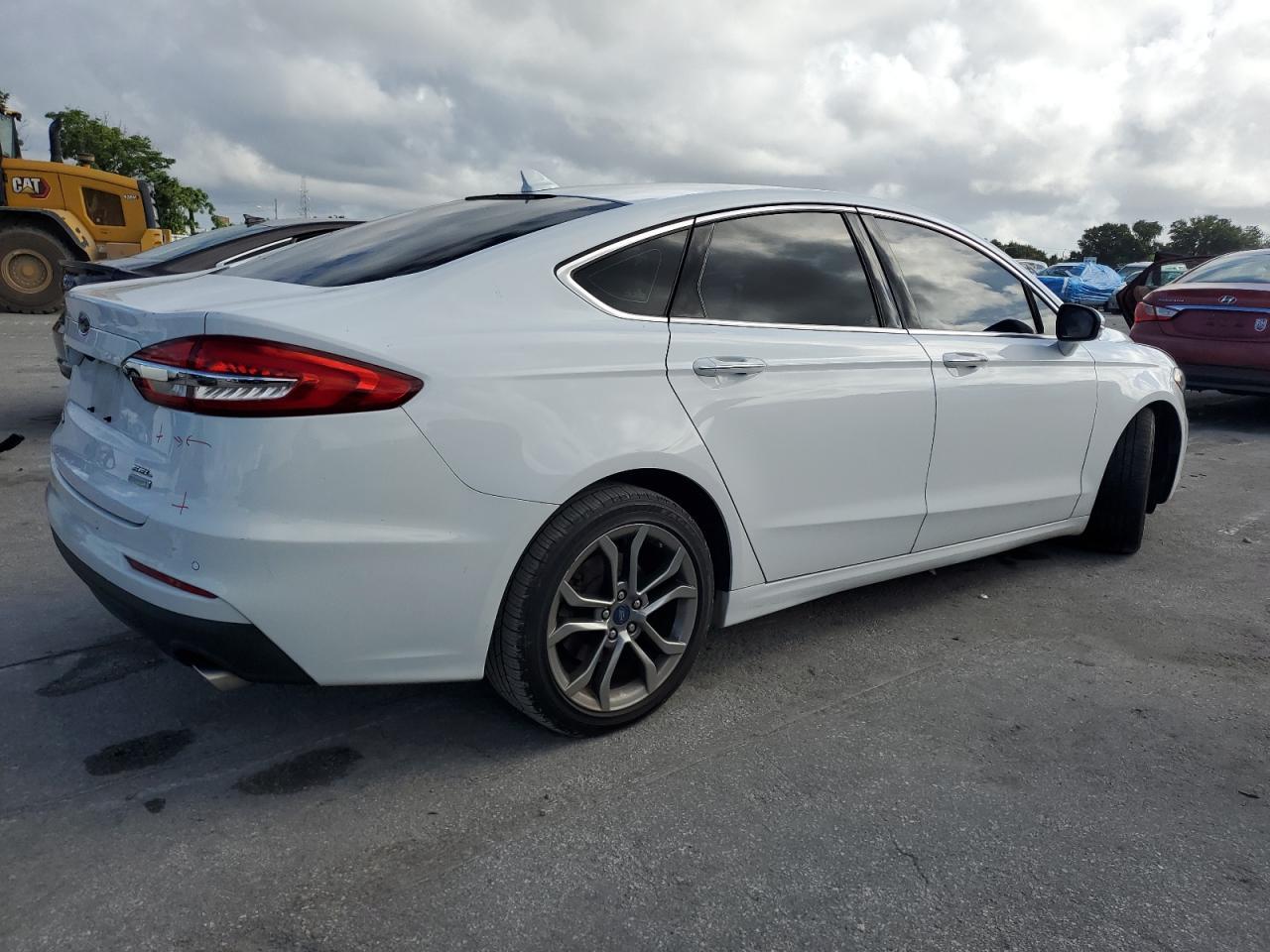 2019 Ford Fusion Sel - Фото 3