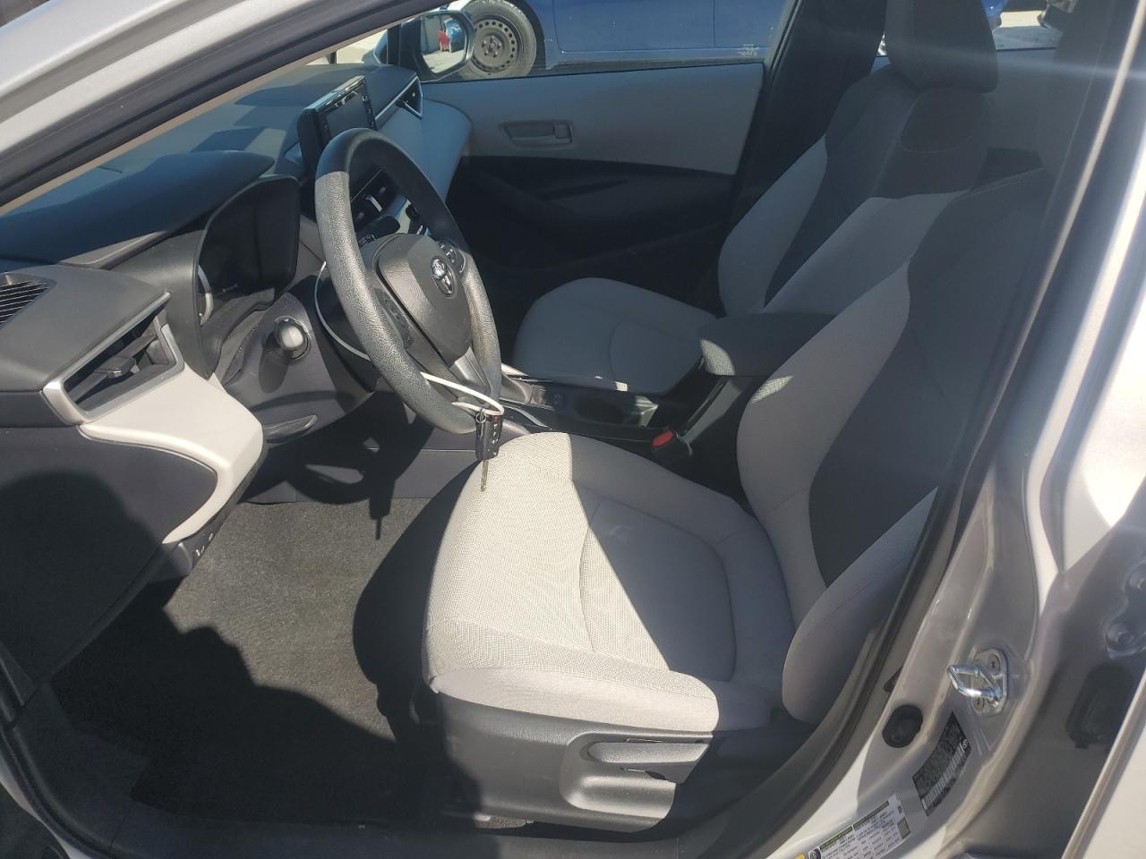 2022 Toyota Corolla Le - Фото 7