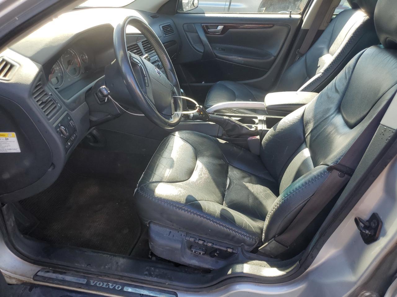 2004 Volvo Xc70 - Image 7