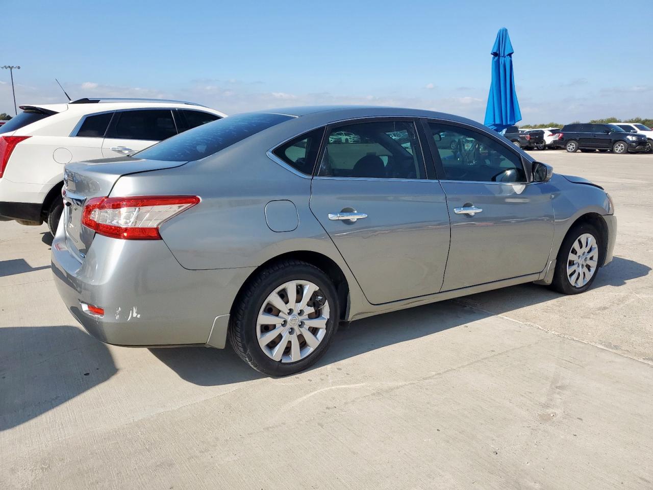 2014 Nissan Sentra S - Image 3