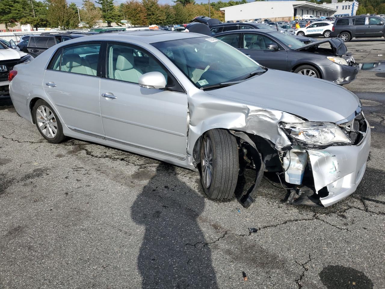 2011 Toyota Avalon Base - Фото 4