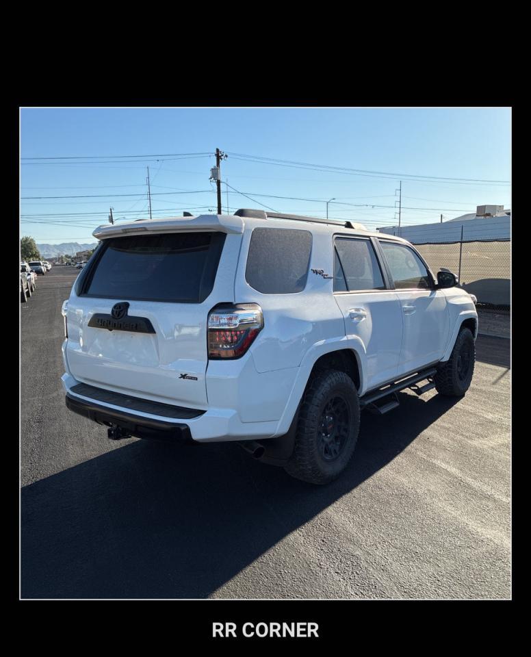 2024 Toyota 4Runner Sr5 Premium - Image 4