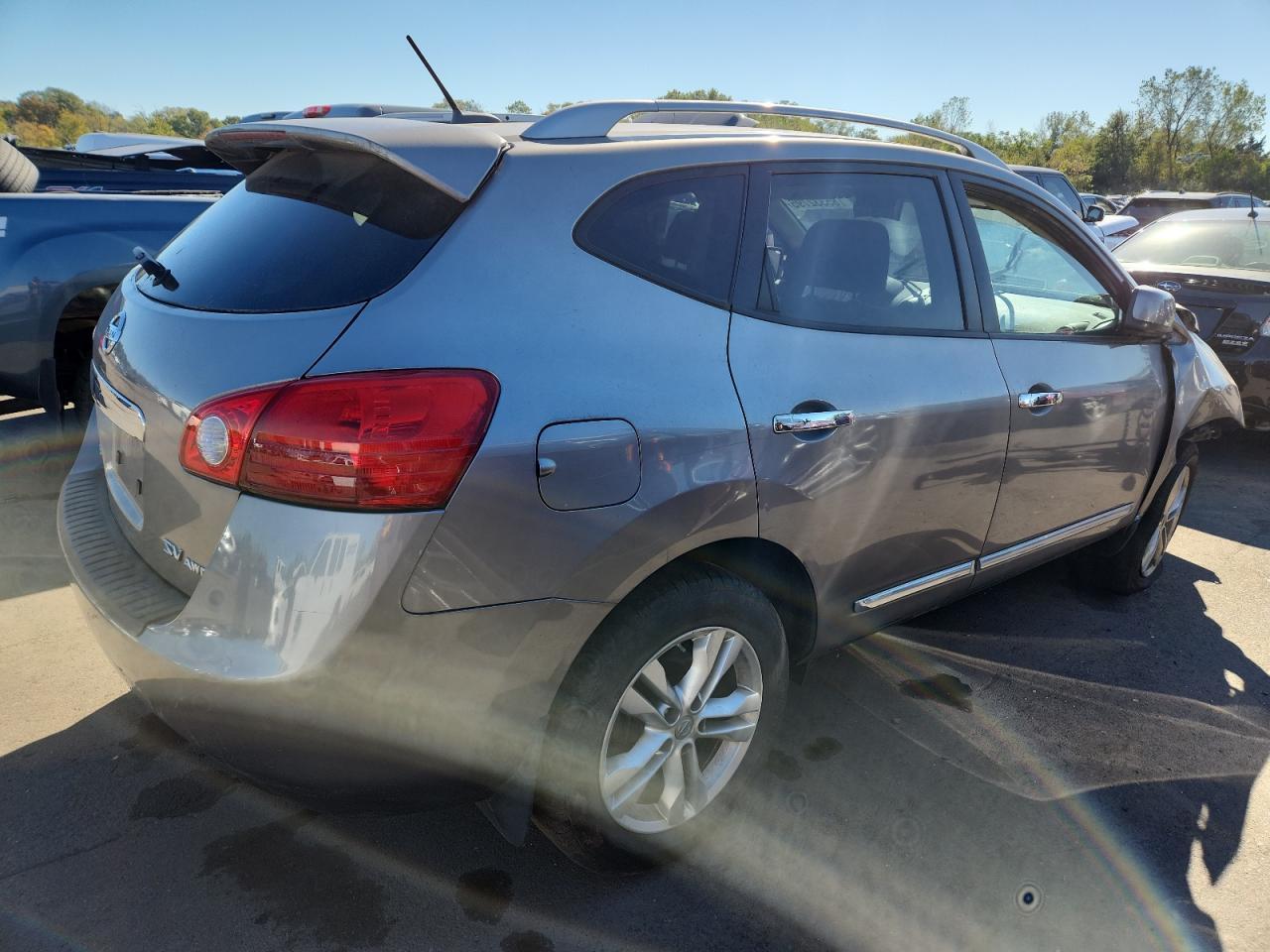 2012 Nissan Rogue S - Фото 3
