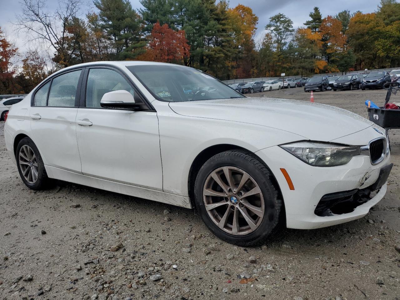 2016 BMW 320 I - Image 4