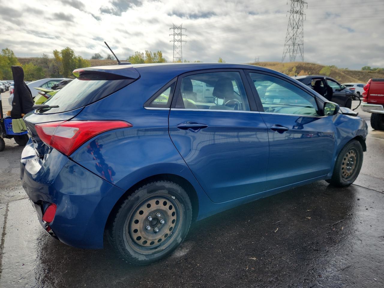 2016 Hyundai Elantra Gt Base - Фото 3