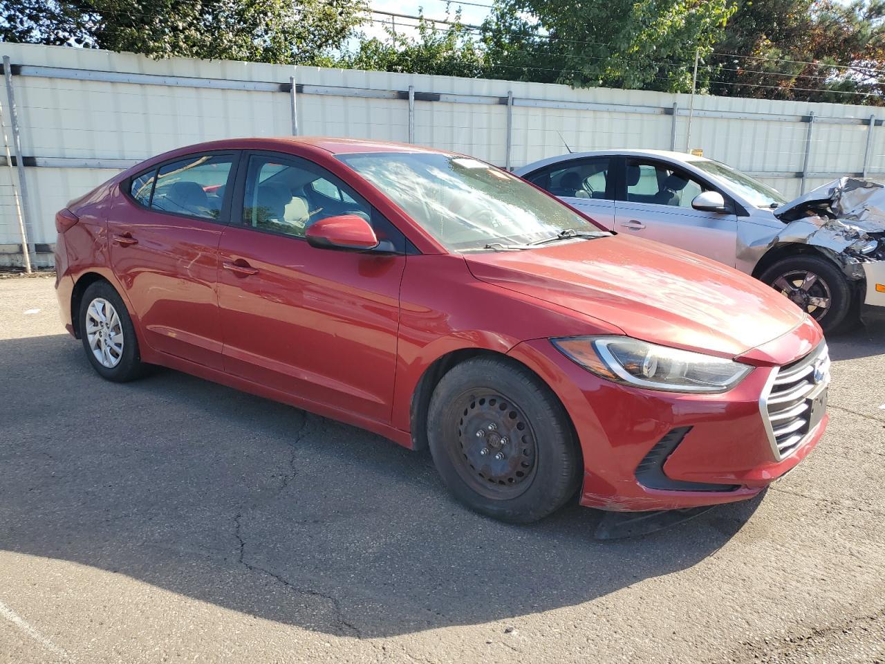 2017 Hyundai Elantra Se - Image 4