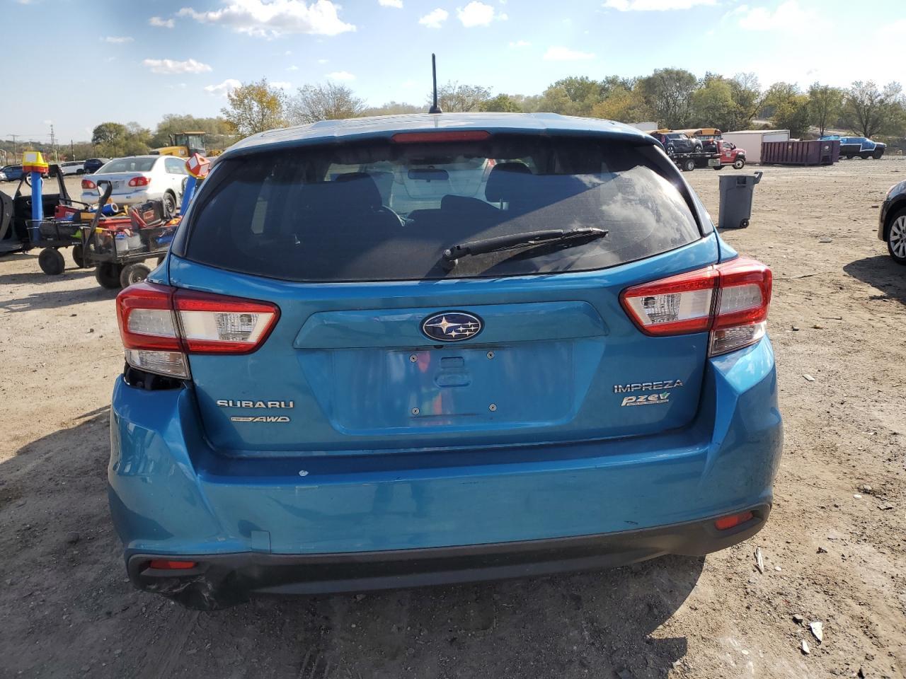 2017 Subaru Impreza - Фото 6