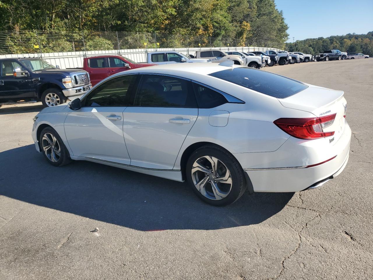 2018 Honda Accord Ex - Фото 2