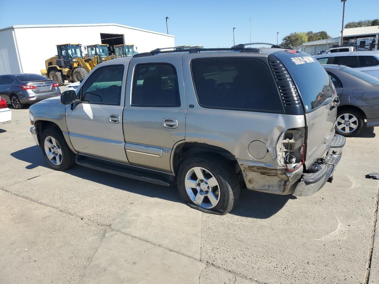 2002 Chevrolet Tahoe K1500 - Фото 2