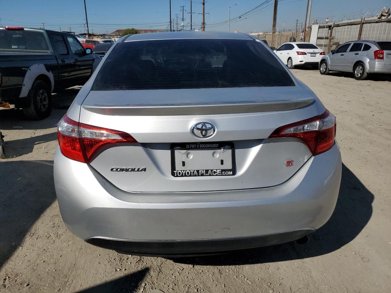 2015 Toyota Corolla L - Фото 6
