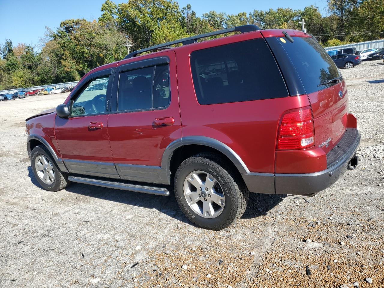 2003 Ford Explorer Xlt - Фото 2