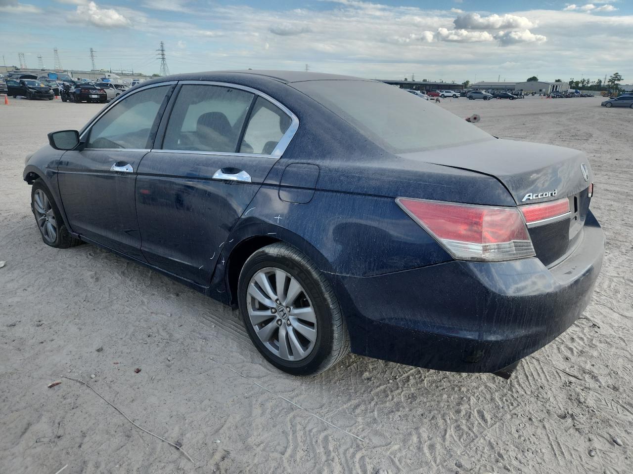 2011 Honda Accord Ex - Фото 2