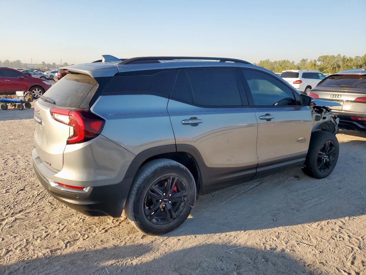 2024 GMC Terrain At4 - Image 3