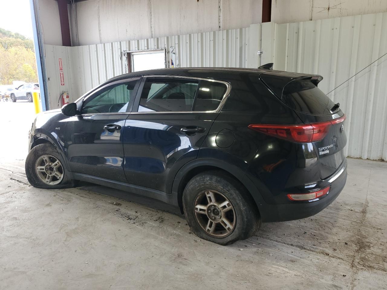 2017 Kia Sportage Lx - Фото 2